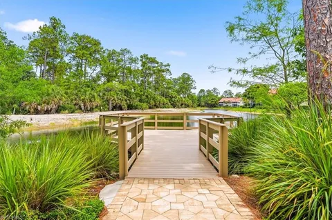$3,150 | 5615 Sherborn Drive, Unit 201, Naples, FL 34110