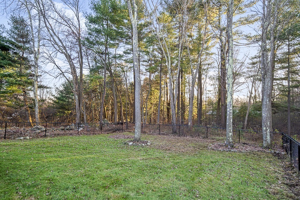 11 Coach Road Billerica, MA 01862 - Photo 15 of 17 Gallery Image 15