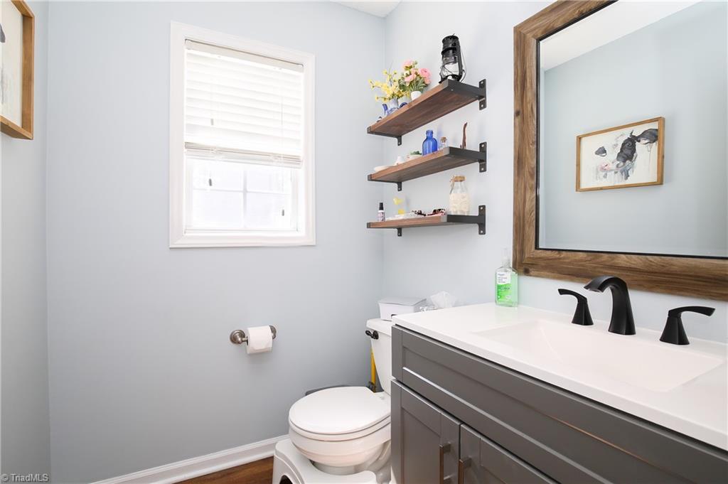 4103 Tahoe Court High Point, NC 27265 - Photo 29 of 44