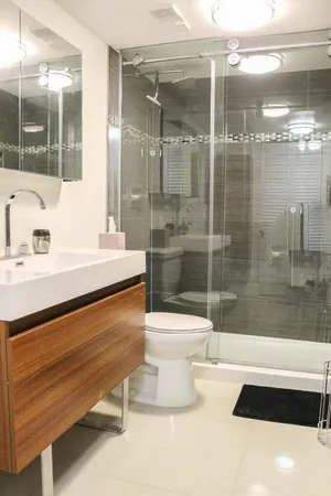 $2,200 | 1830 Embassy Drive, Unit 123, West Palm Beach, FL 33401