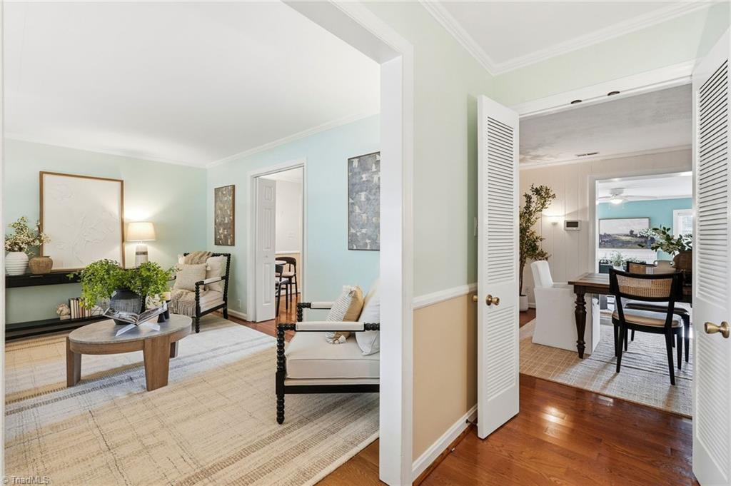 112 Queensbury Road Winston-Salem, NC 27104 - Photo 4 of 42