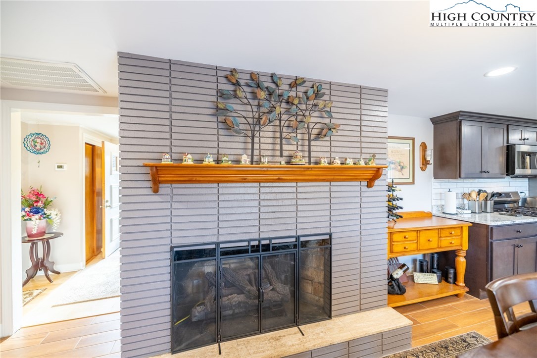 144 Collins Road Sparta, NC 28675 - Photo 22 of 27 Gallery Image 22