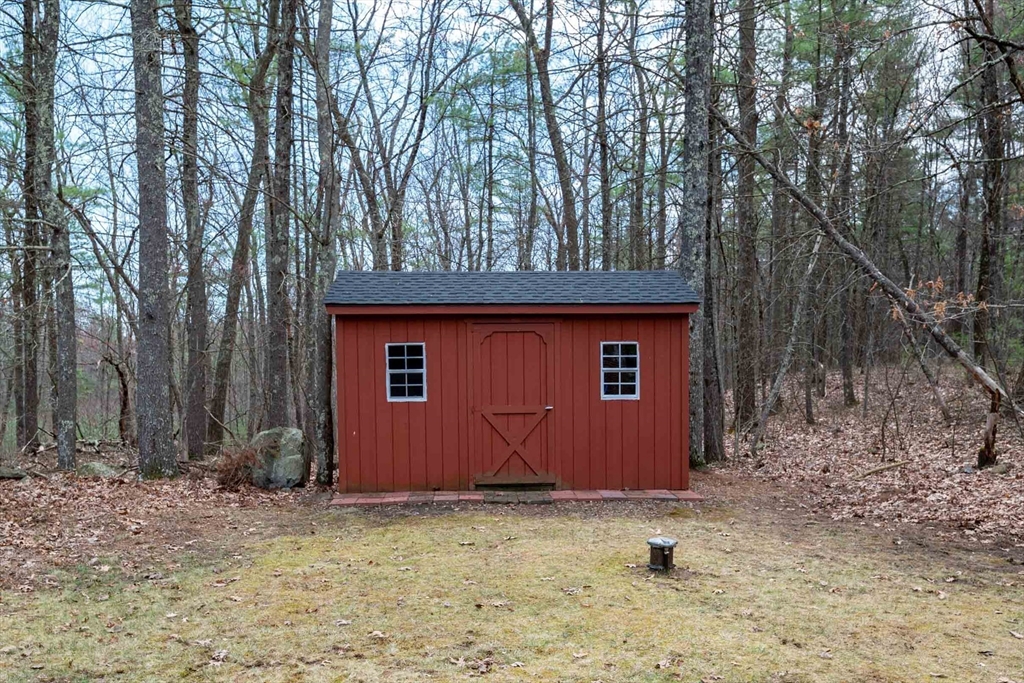 925 Muddy Brook Road Hardwick, MA 01082 - Photo 6 of 23