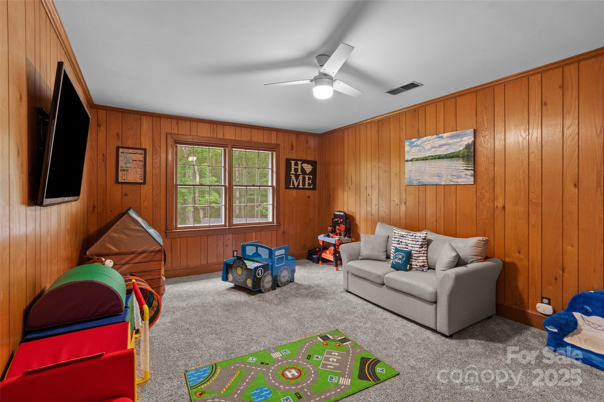 2520 Wooten Road Chester, SC 29706 - Photo 20 of 48 a living room with furniture and a window