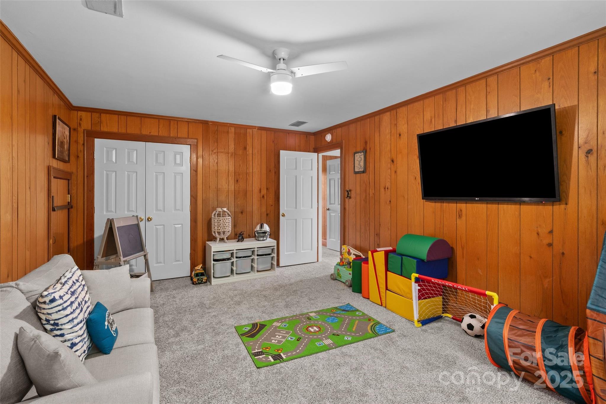 2520 Wooten Road Chester, SC 29706 - Photo 21 of 48 a living room with furniture and a flat screen tv