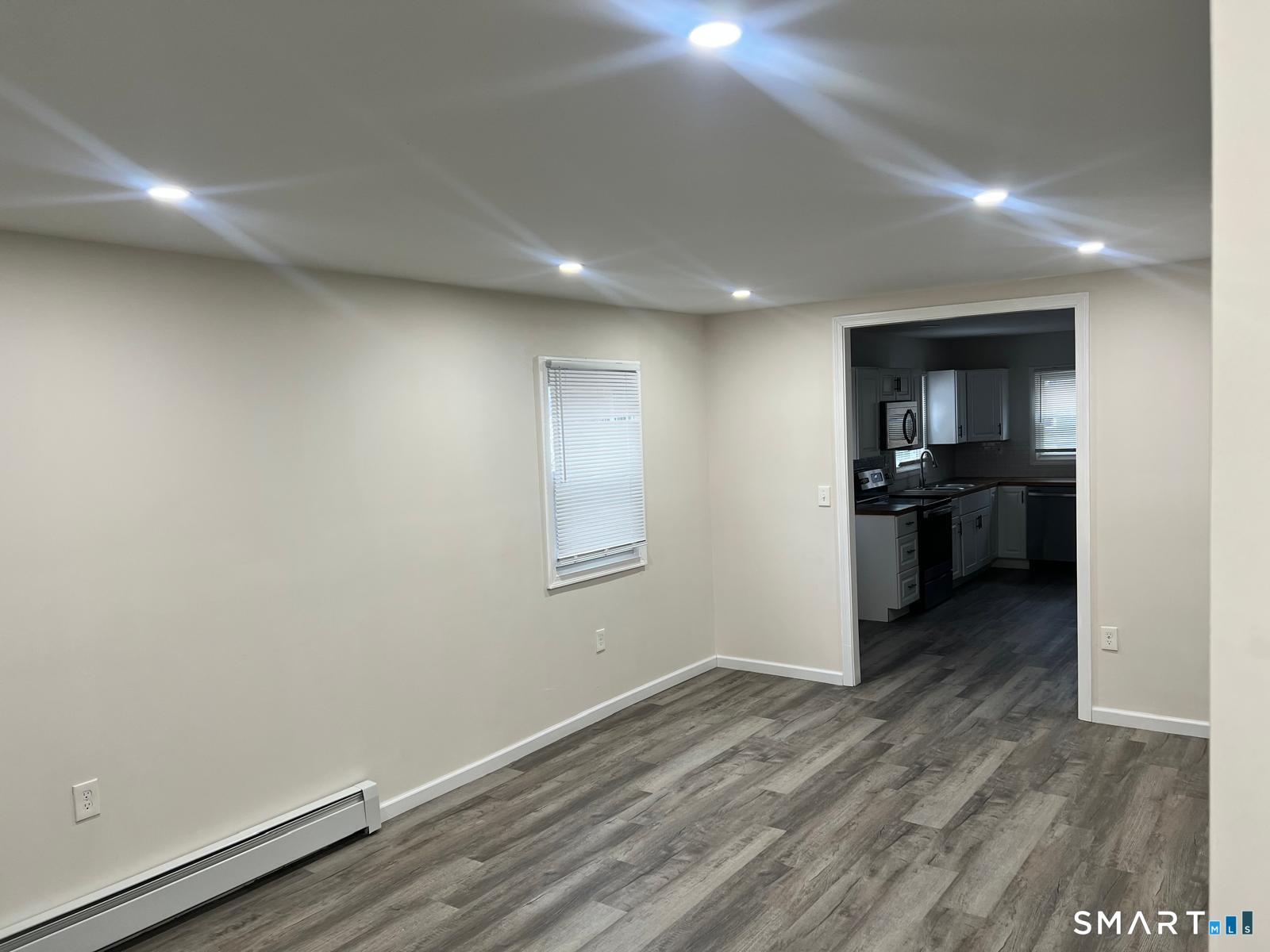 34 Norman Street Manchester, CT 06040 - Photo 13 of 19