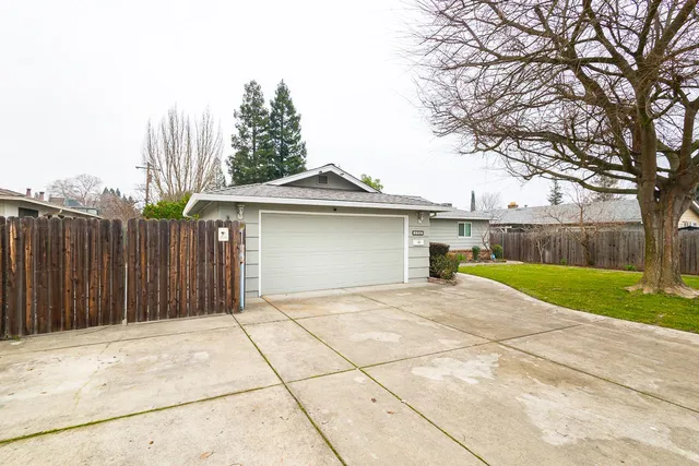 $565,000 | 2855 La Colina Way, Carmichael, CA 95608