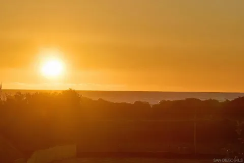 $1,698,000 | 7354 Escallonia Court, Carlsbad, CA 92011