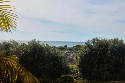 $1,698,000 | 7354 Escallonia Court, Carlsbad, CA 92011