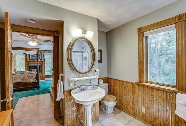 $965,000 | 5525 Portage Road, Madison, WI 53704