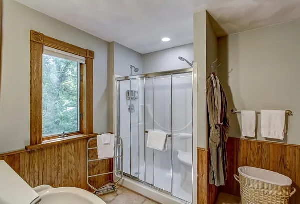 $965,000 | 5525 Portage Road, Madison, WI 53704