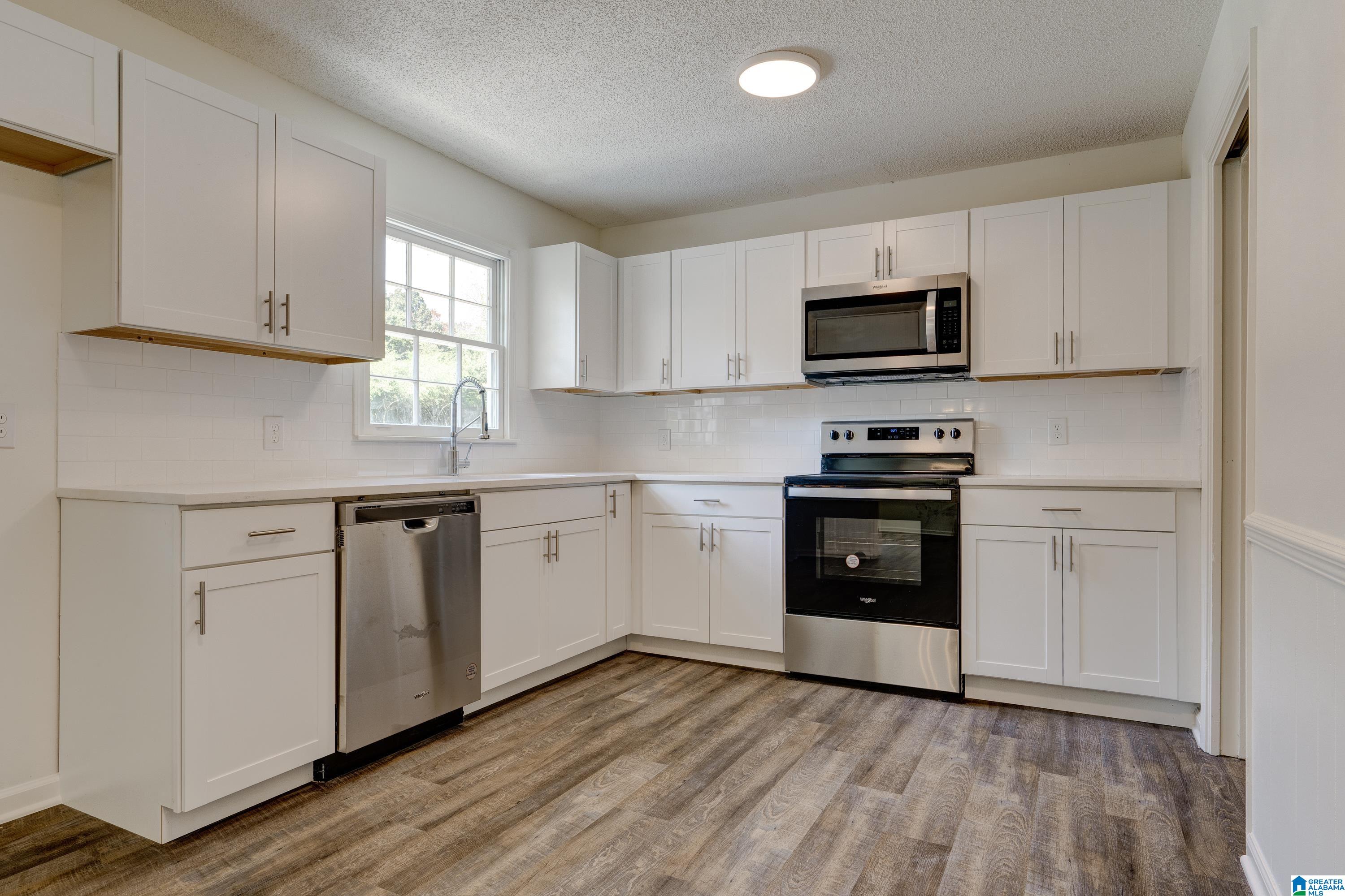 6058 Knob Knoster Road Pinson, AL 35126 - Photo 8 of 33