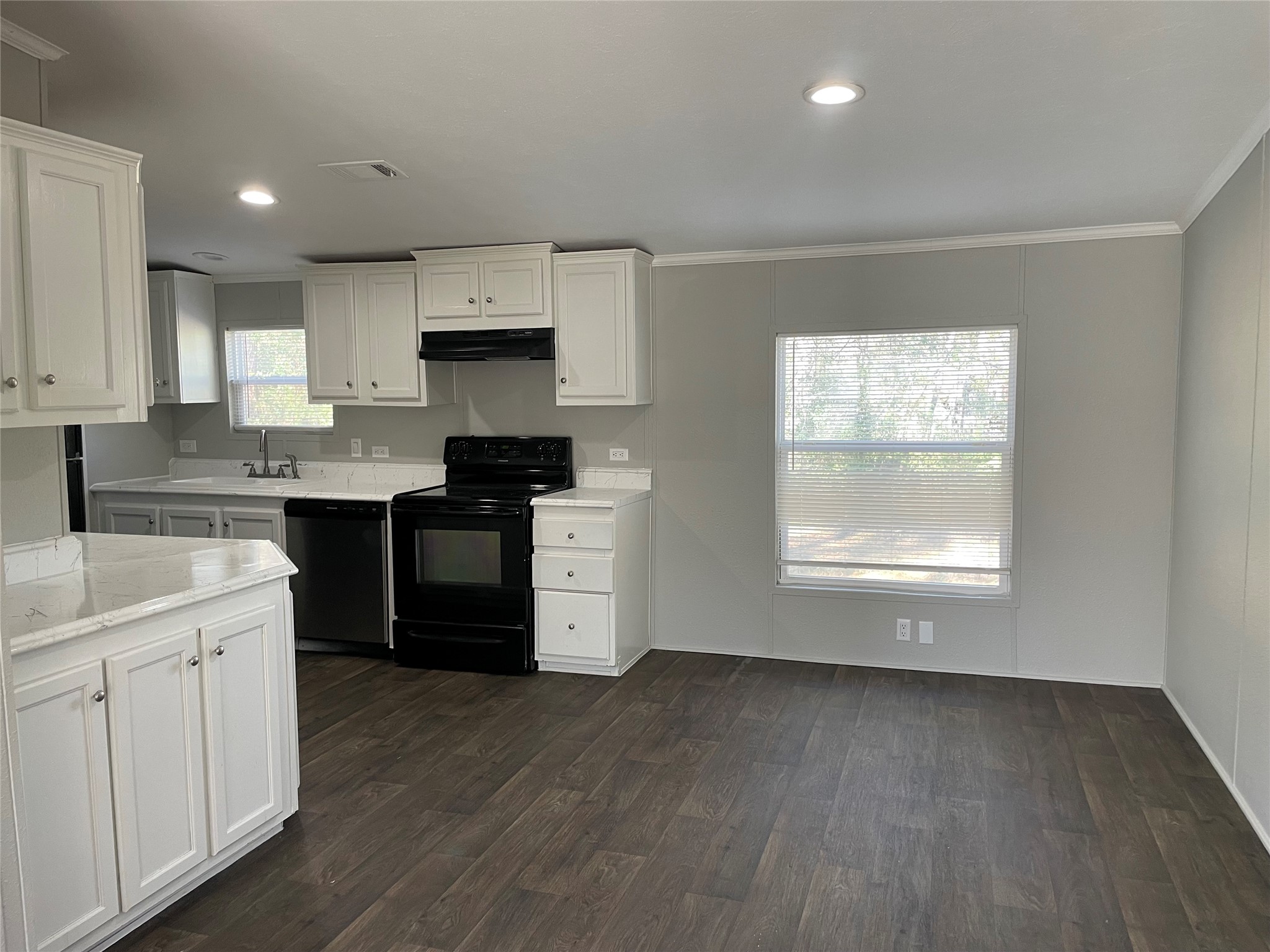 13406 Tommy Smith Road Conroe, TX 77306 - Photo 3 of 11