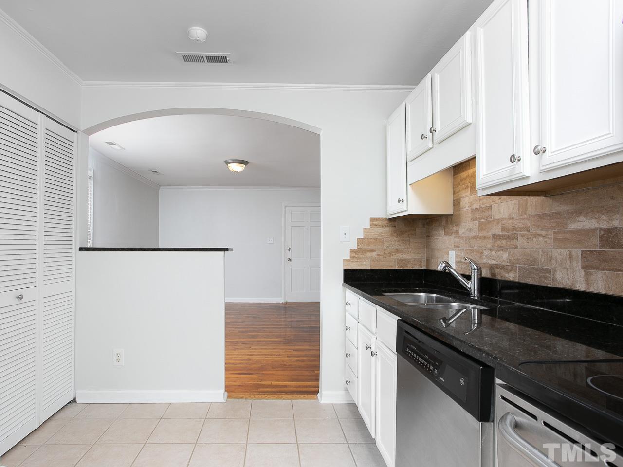 2212 Brewer Street Raleigh, NC 27608 - Photo 10 of 27