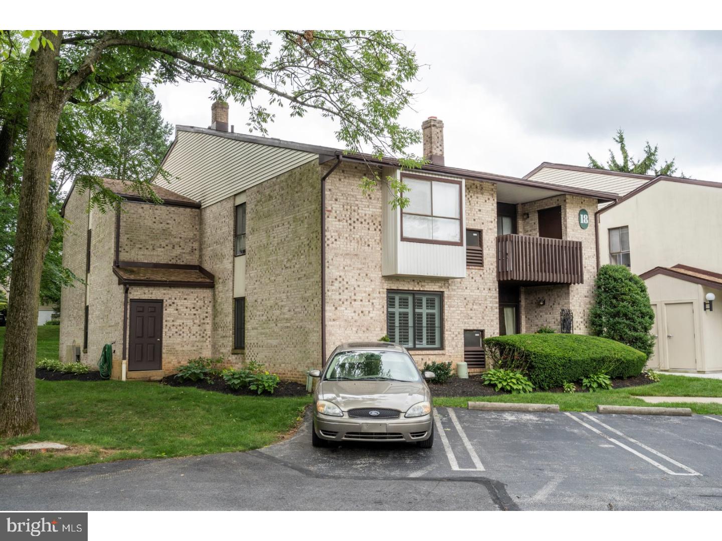 1802 Raintree Lane Malvern, PA 19355 - Photo 2 of 21 Exterior