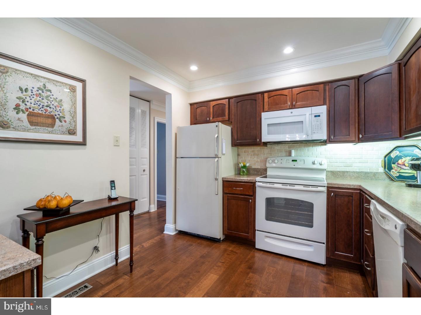 1802 Raintree Lane Malvern, PA 19355 - Photo 8 of 21 Kitchen