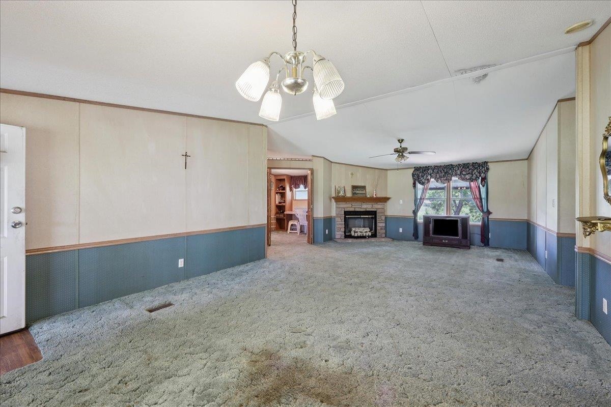 6505 County Road 200 Brookeland, TX 75931 - Photo 13 of 35
