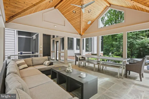 $2,999,000 | 13773 Lakeside Drive, Clarksville, MD 21029