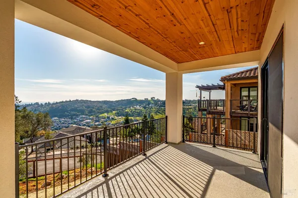 $1,800,000 | 3608 Orbetello Court, Santa Rosa, CA 95404
