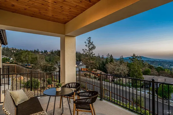 $1,800,000 | 3608 Orbetello Court, Santa Rosa, CA 95404