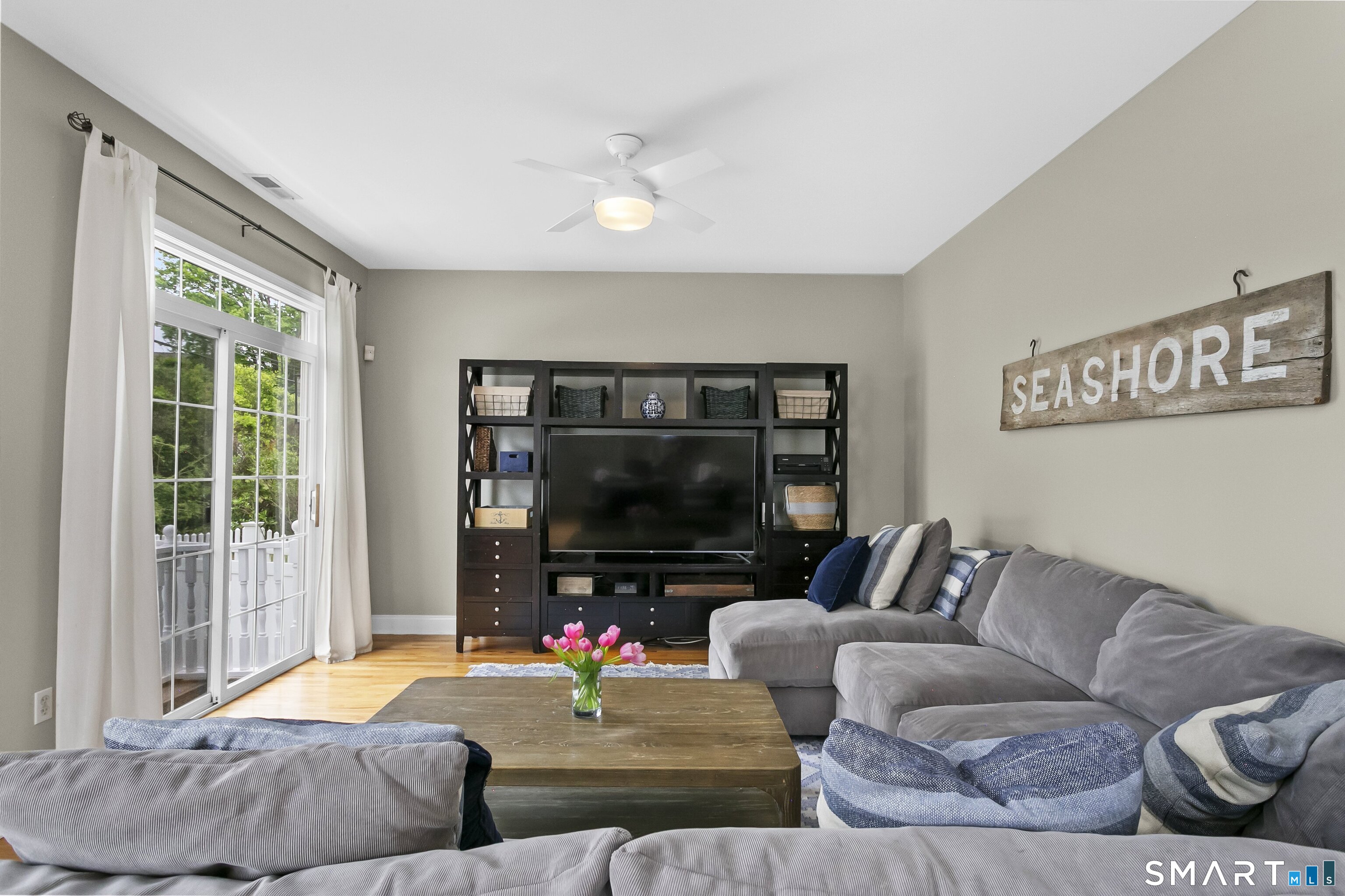 896 Riverside Drive Fairfield, CT 06824 - Photo 14 of 31