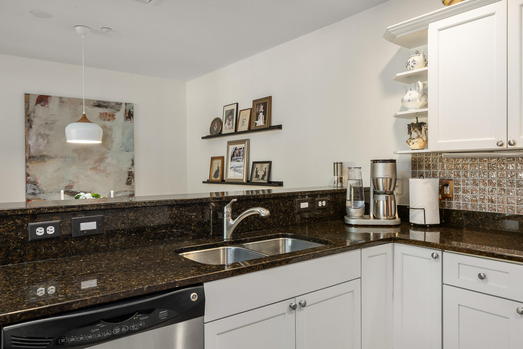 100 Shepard's Cove Road, Unit F204 Kittery, ME 03904 - Photo 20 of 51 seacoastrephoto-12