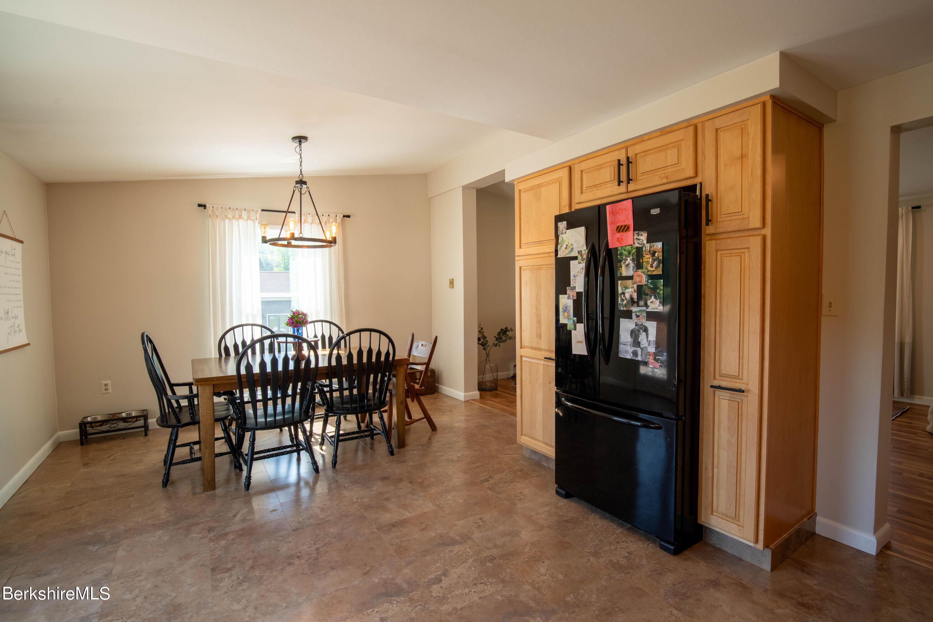 612 Notch Road Cheshire, MA 01225 - Photo 14 of 45 DINING ROOM