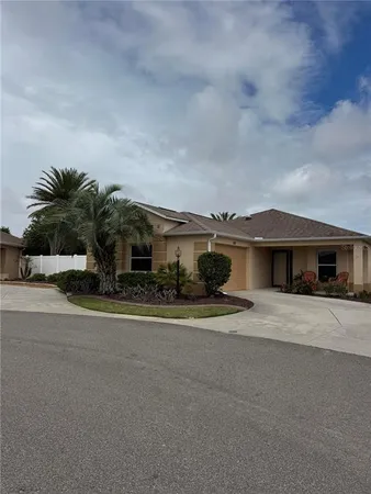 $519,000 | 1883 Loadstar Avenue, The Villages, FL 32162