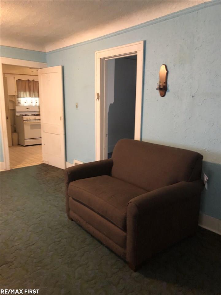 8228 Toepfer Road Warren, MI 48089 - Photo 14 of 17