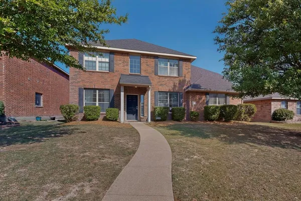 $335,000 | 1321 Illinois Avenue, Lancaster, TX 75134