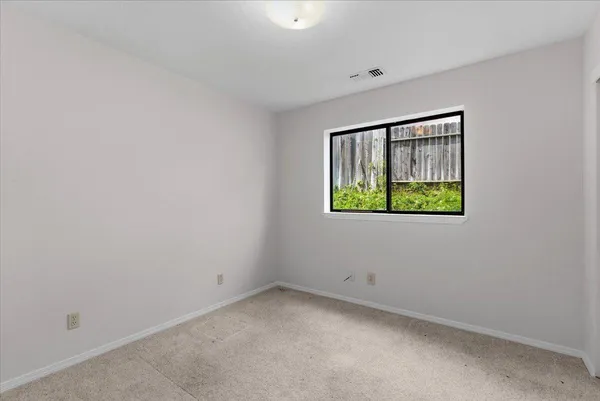 $449,000 | 2752 Summerbreeze Place, Redding, CA 96001