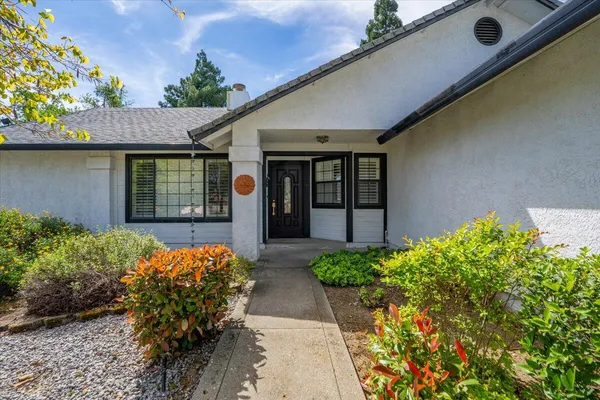$449,000 | 2752 Summerbreeze Place, Redding, CA 96001