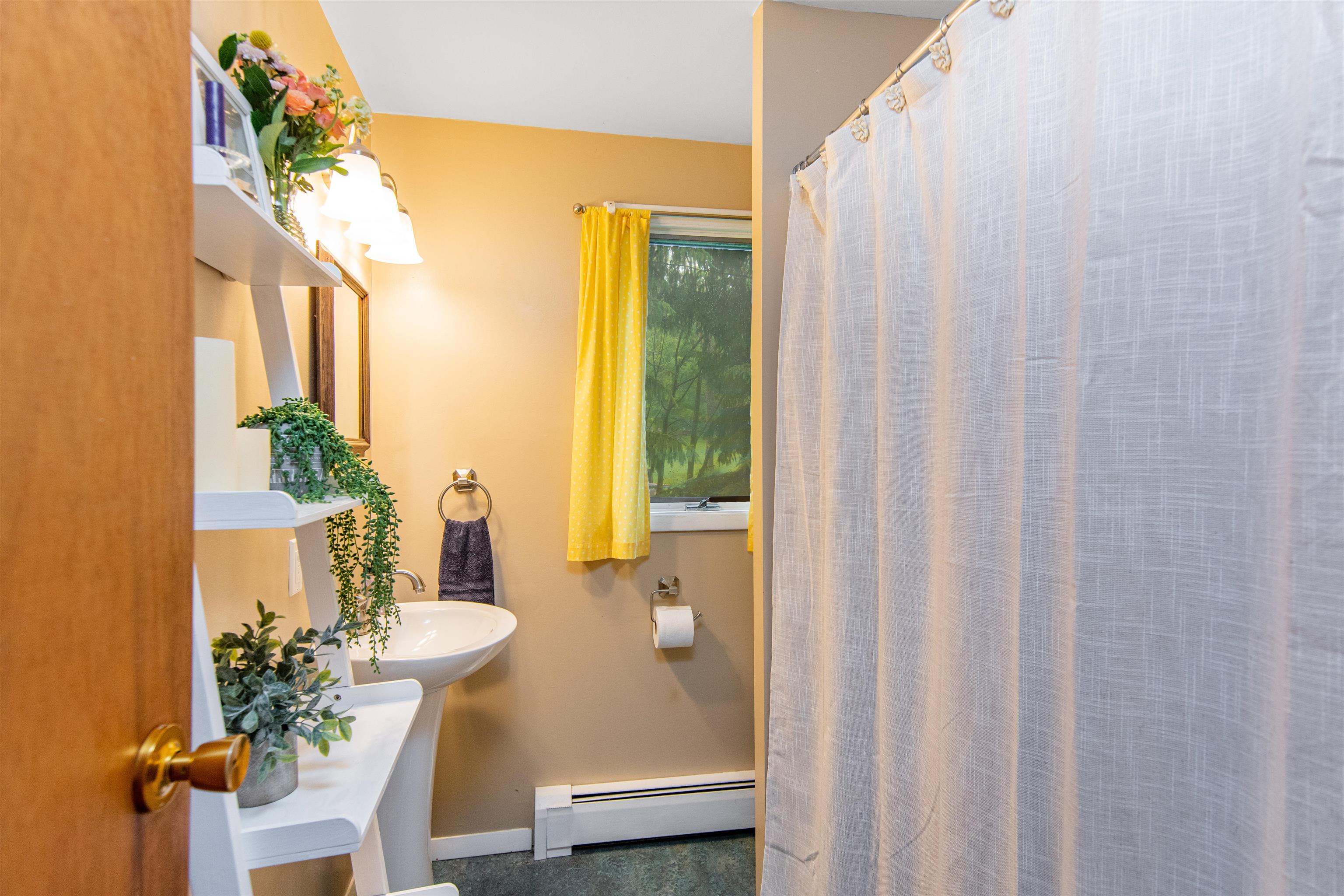 330 Richmond Road Hinesburg, VT 05461 - Photo 20 of 40 Gallery Image 20