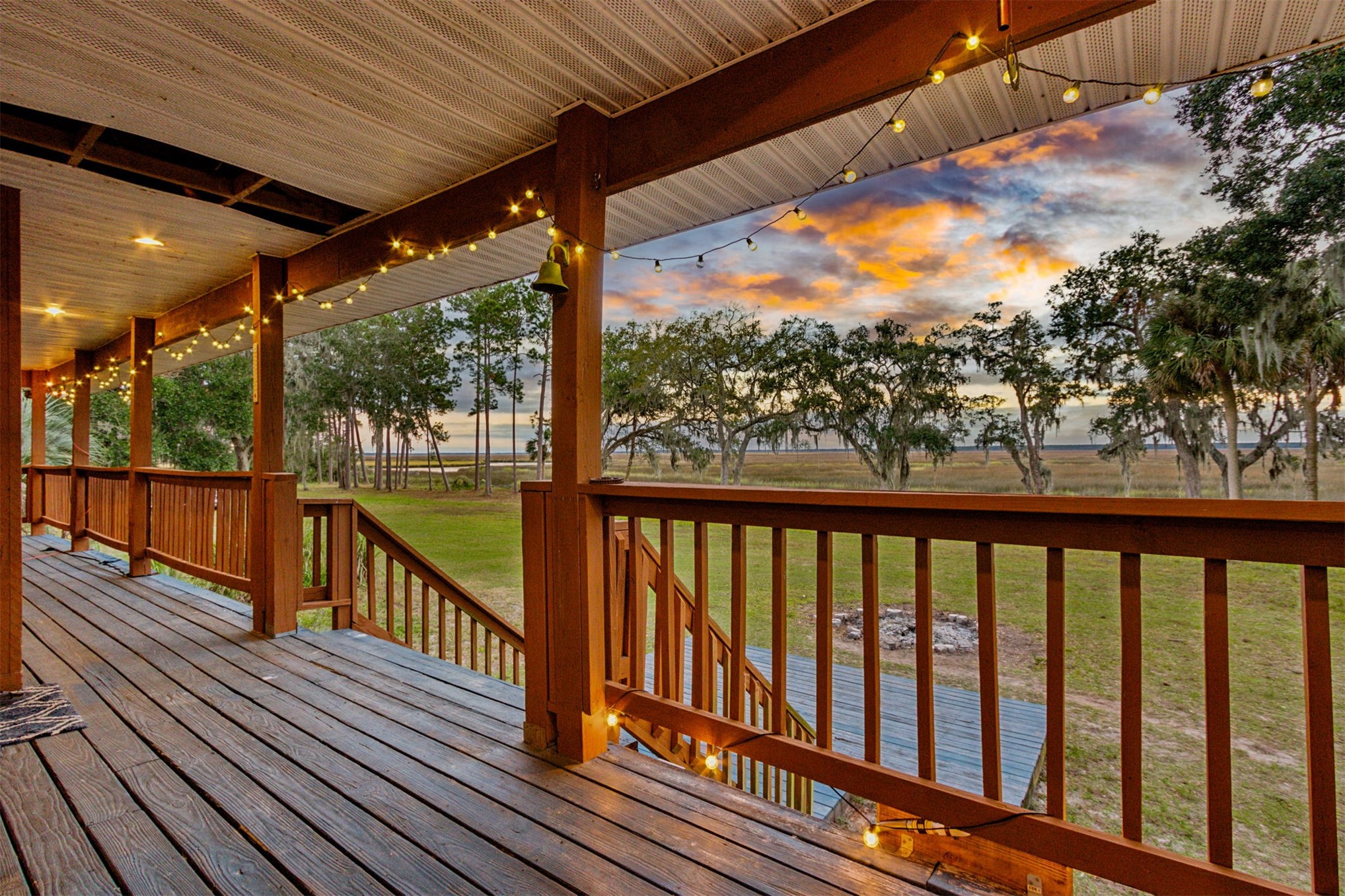 85013 Avant Road Yulee, FL 32097 - Photo 20 of 46 a view of a porch with wooden floor