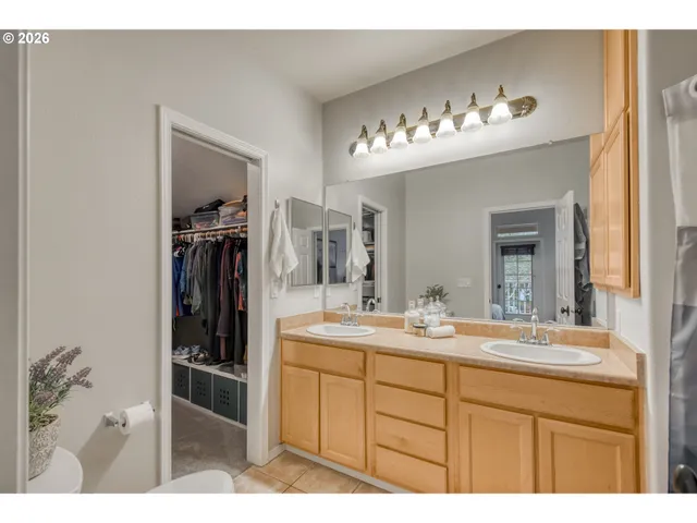 $374,500 | 4555 Summerlinn Way, West Linn, OR 97068