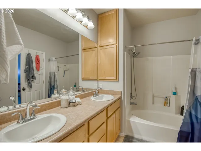 $374,500 | 4555 Summerlinn Way, West Linn, OR 97068