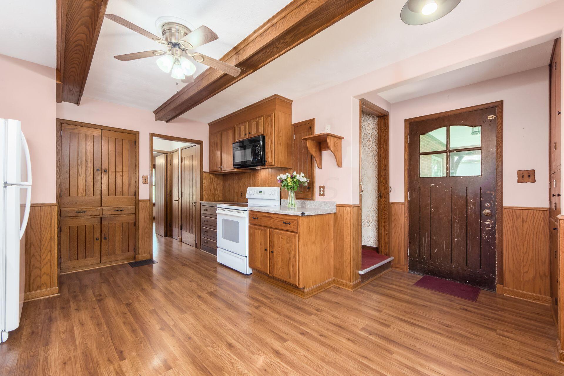 4802 Bellann Road Columbus, OH 43221 - Photo 19 of 60 017_bda_Z 4802 Bellann Rd 029
