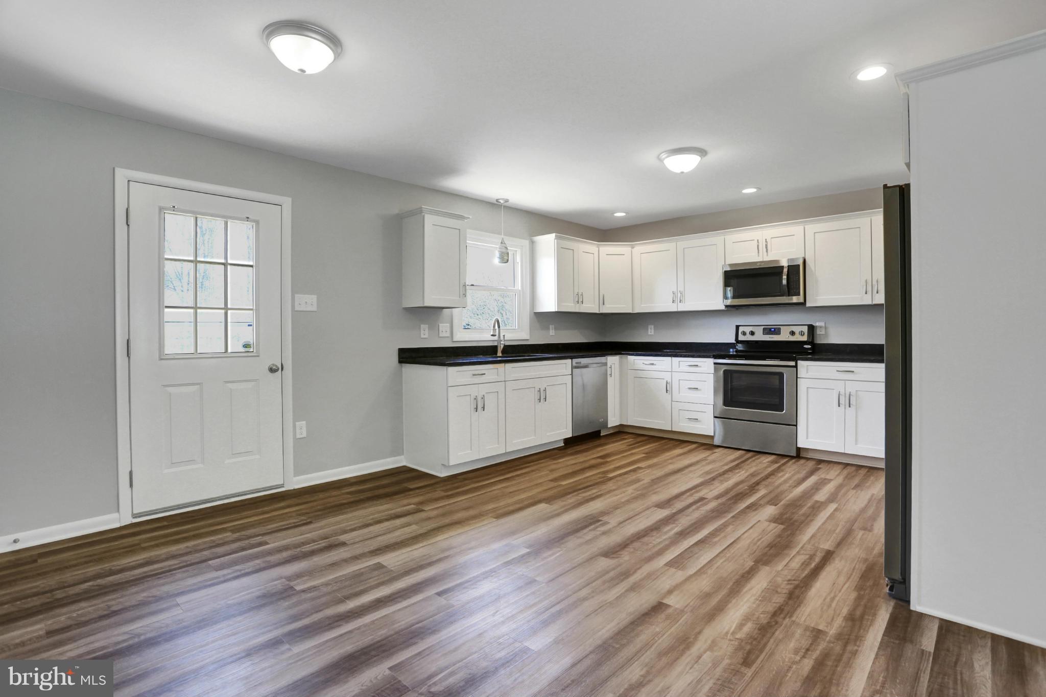 42 Stanford Road Hagerstown, MD 21742 - Photo 13 of 29 Kitchen