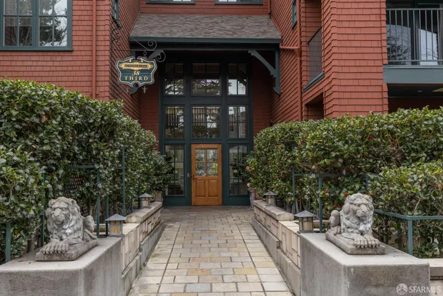 $1,475,000 | 38 3rd Street, Unit 309, Los Altos, CA 94022