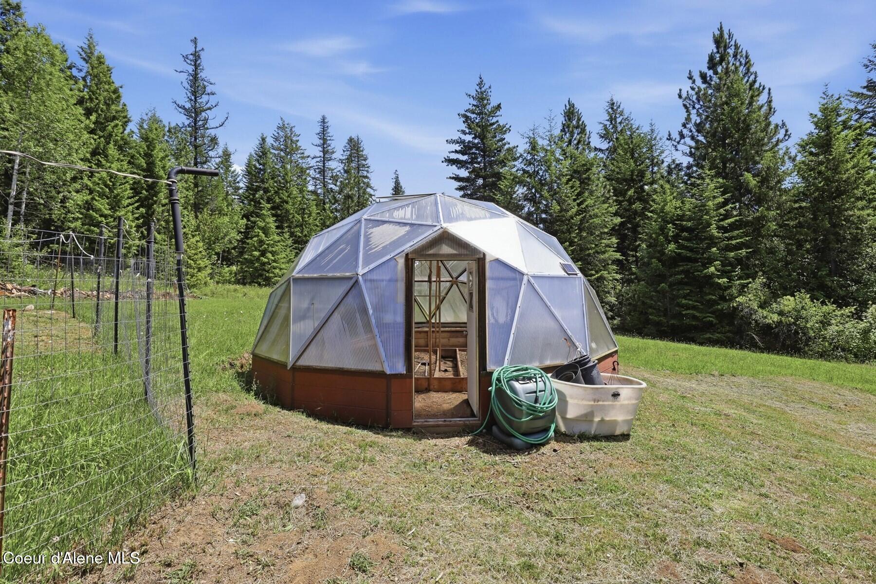 2307 Gold Creek Ridge Road Sandpoint, ID 83864 - Photo 37 of 50 Year-Round Greenhouse