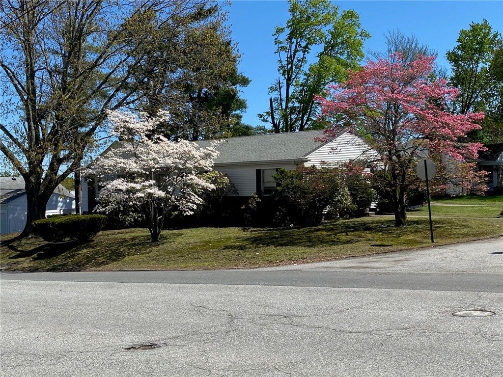 76 Rangeley Road Cranston, RI 02920 - Photo 46 of 49