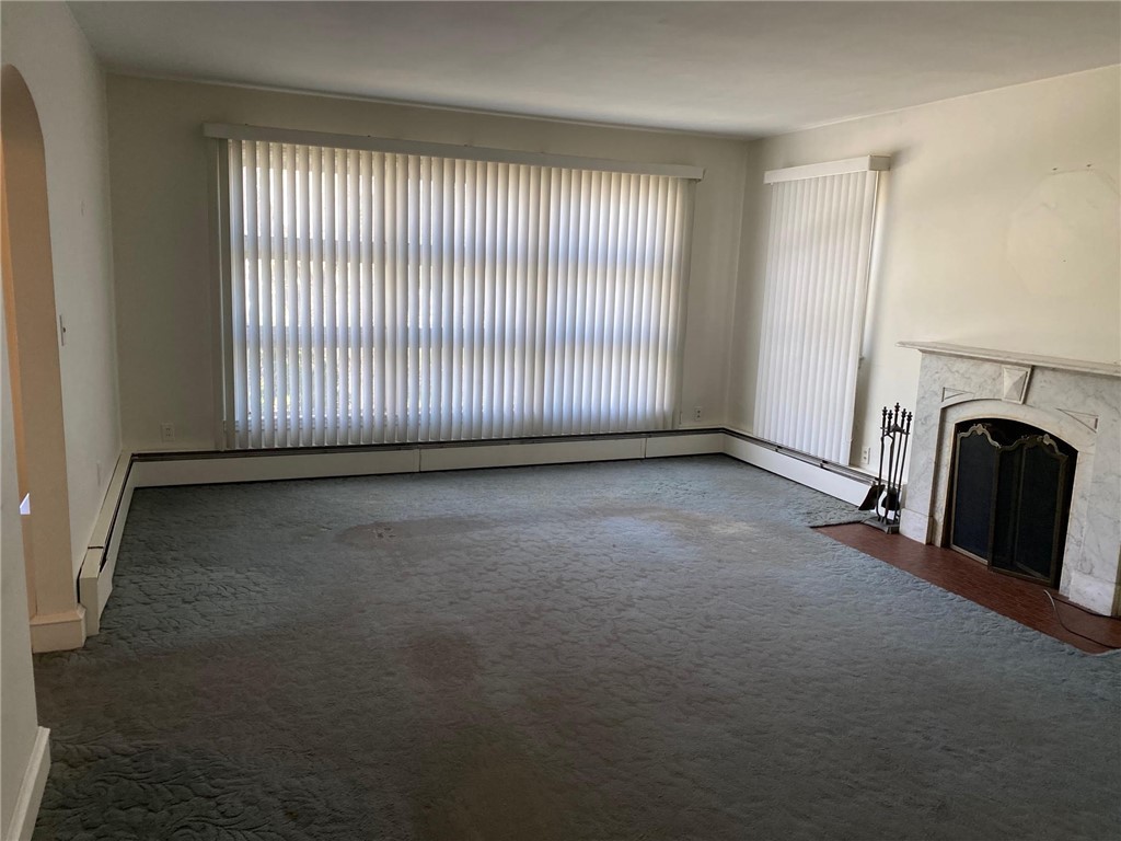 76 Rangeley Road Cranston, RI 02920 - Photo 8 of 49