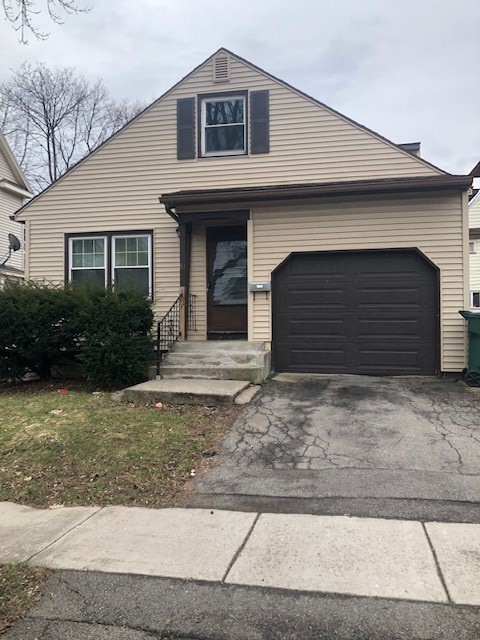 81 Rosemary Drive Rochester, NY 14621 - Photo 1 of 1