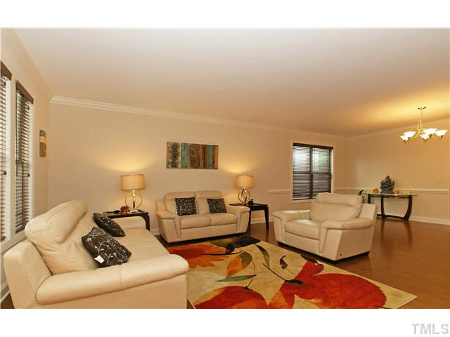 428 Powers Ferry Road Cary, NC 27519 - Photo 4 of 25 Photo 4
