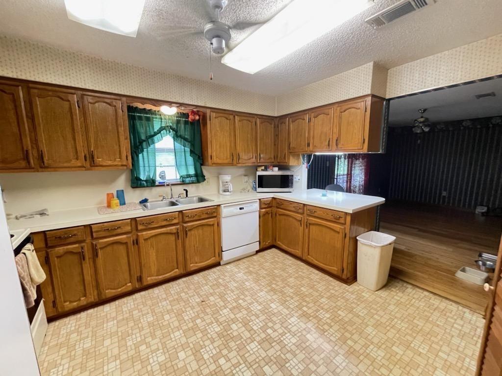 11303 Wardline Road Hammond, LA 70401 - Photo 8 of 20 Gallery Image 8