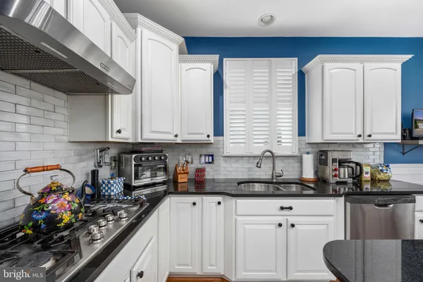 $484,900 | 5512 West Rich Mountain Way, Fredericksburg, VA 22407