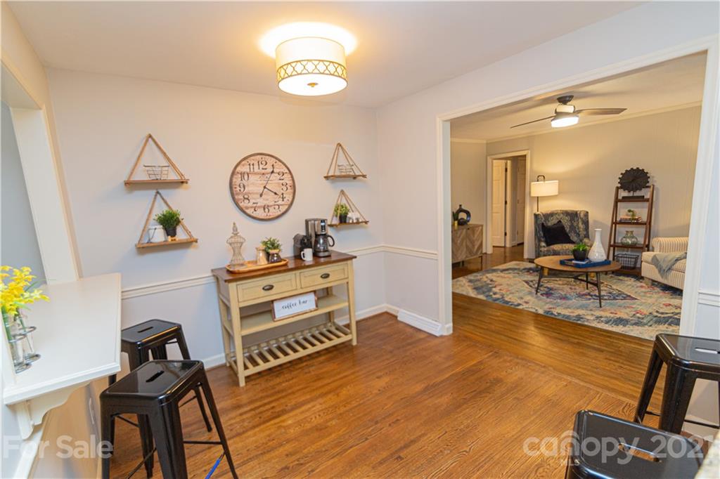 7712 Whistlestop Road Charlotte, NC 28210 - Photo 8 of 29 Gallery Image 8