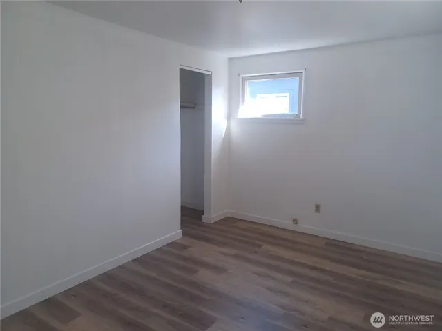 $375,000 | 5009 Yew Lane Southwest, Lakewood, WA 98499