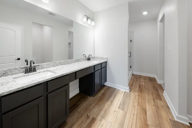 $378,900 | 6245 Wedgewood Hills Drive, Conroe, TX 77304