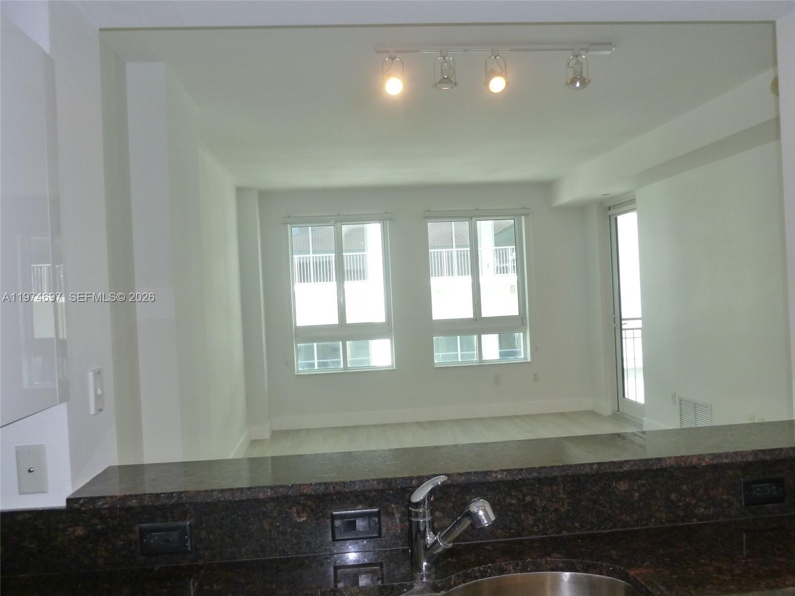 7350 Southwest 89th Street, Unit 807S Miami, FL 33156 - Photo 4 of 11